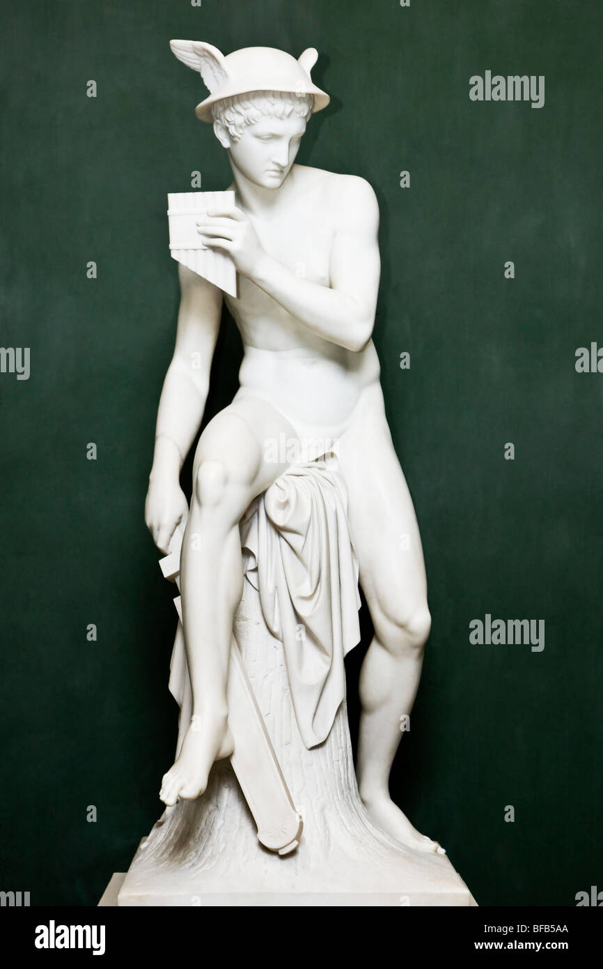 Sculpture de mercure au Musée Thorvaldsen à Copenhague Danemark Banque D'Images