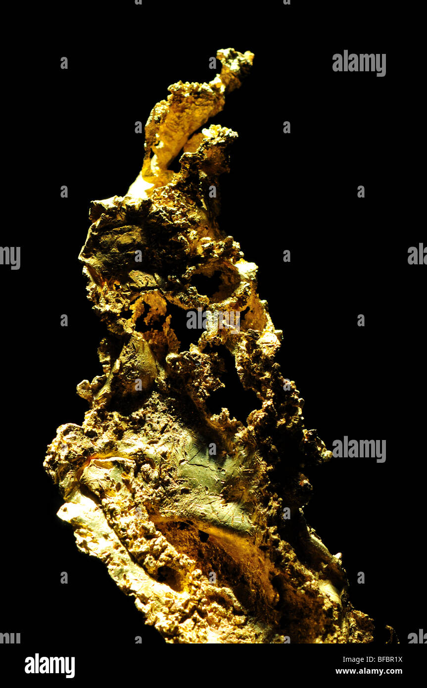L'or (Au) dans sa forme native. Banque D'Images