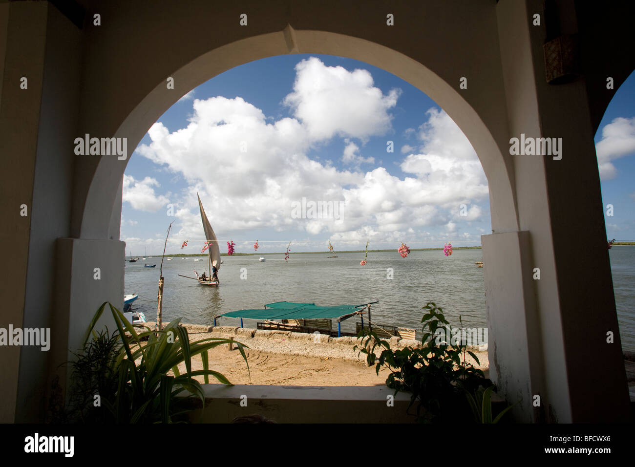 Vue à l'Archway - Shela Village - Île de Lamu, Kenya Banque D'Images