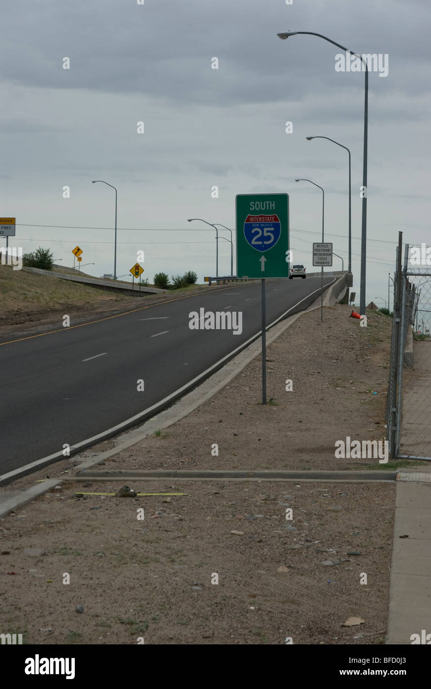 La sortie de l'Interstate 25 à Albuquerque, Nouveau Mexique Banque D'Images