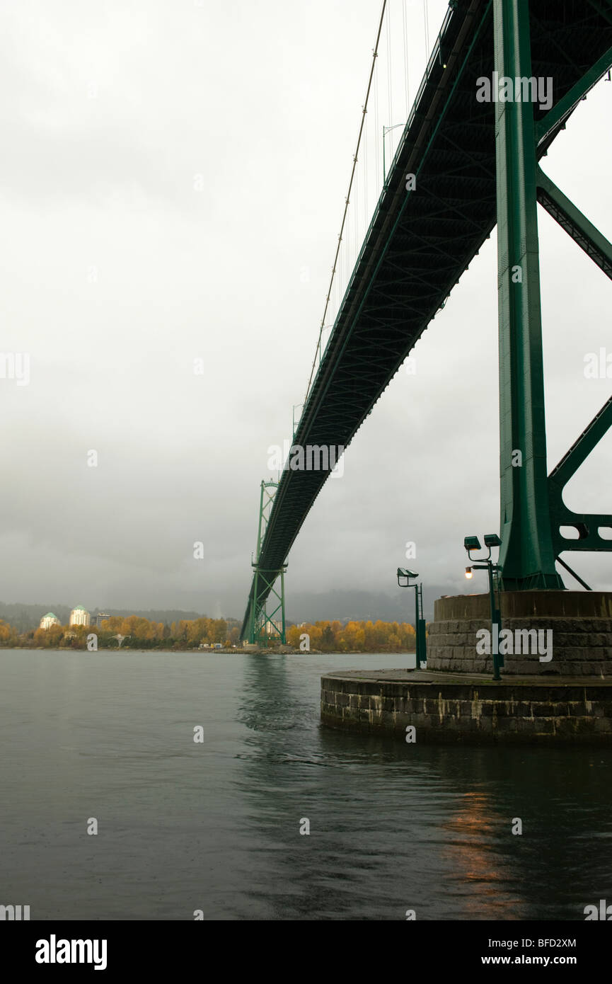 L'appui du pont Lions Gate à Vancouver (C.-B.) Banque D'Images