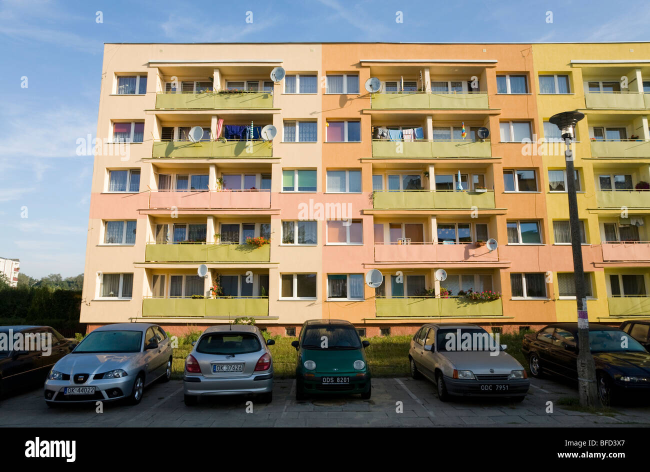 Blocs de logement résidentiel polonaise dans la ville de Kedzierzyn-Kozle. La Pologne. Banque D'Images