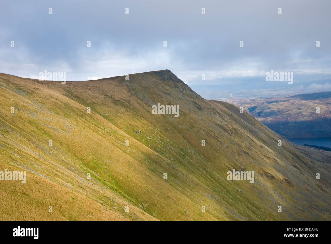 Kidsty - le point le plus élevé de Wainwright est un océan à l'autre à pied. Banque D'Images