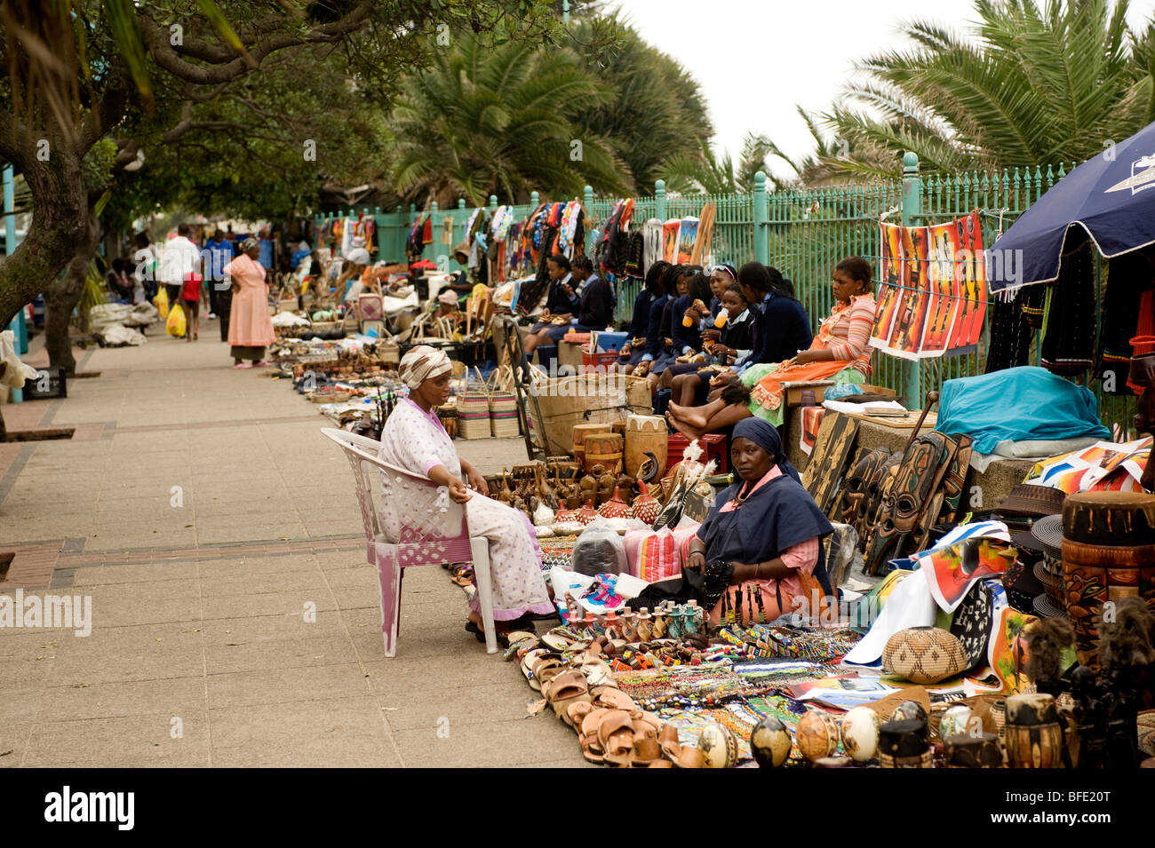 En front de rue de Durban Afrique du marché. Durban, Afrique du Sud