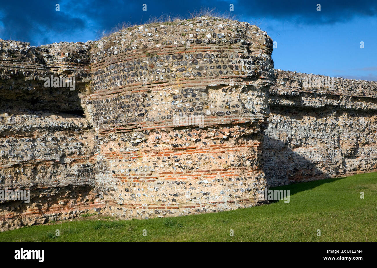 Murs de briques de fort romain, château de Burgh, Norfolk, Angleterre Banque D'Images