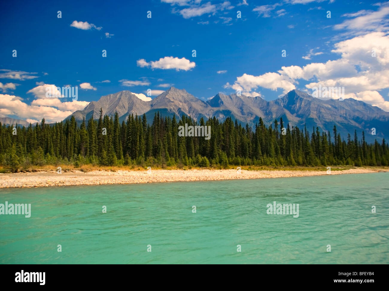 La rivière Kootenay, parc national de Kootenay en Colombie-Britannique, Canada, mountain Banque D'Images