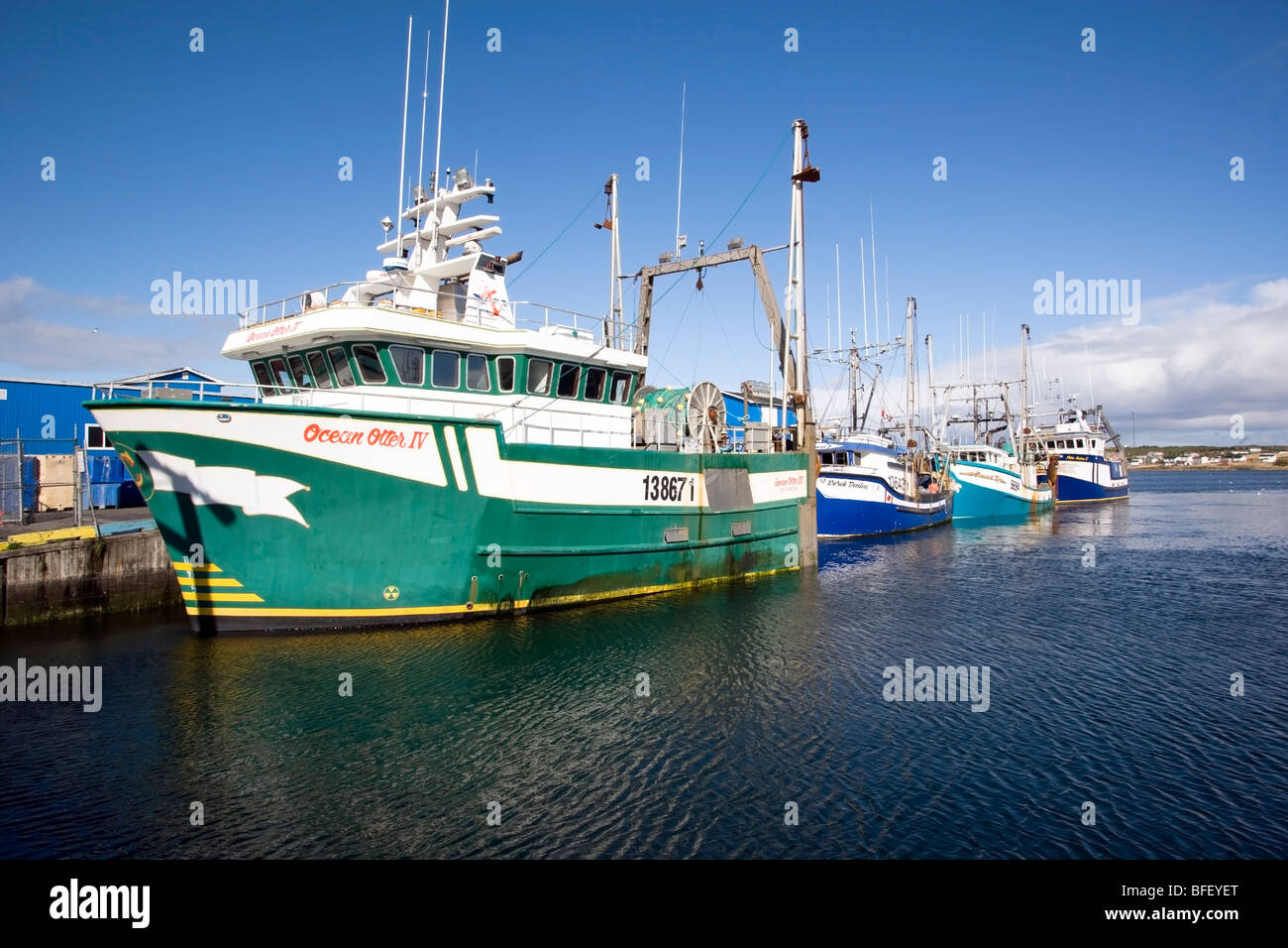 Bateaux de pêche amarré au quai Catalina, Terre-Neuve, Canada Banque D'Images