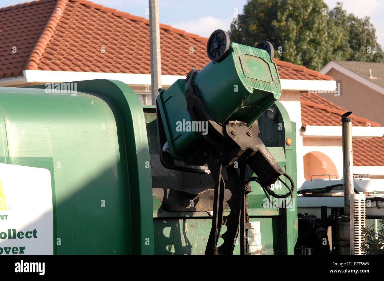 Corbeille / la collecte des déchets dans le sud de la Californie. Banque D'Images