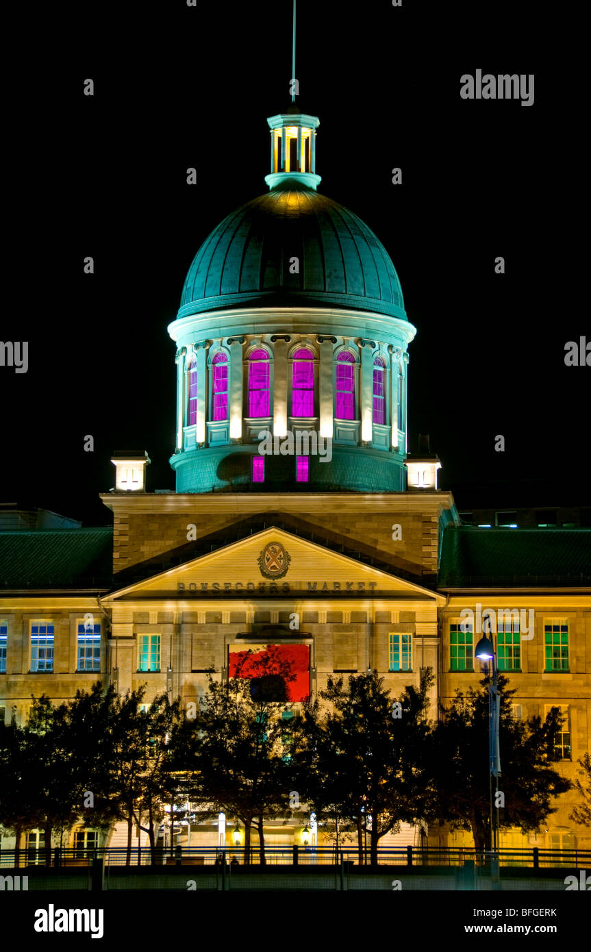 Marché Bonsecours la nuit Vieux Montréal Canada Banque D'Images
