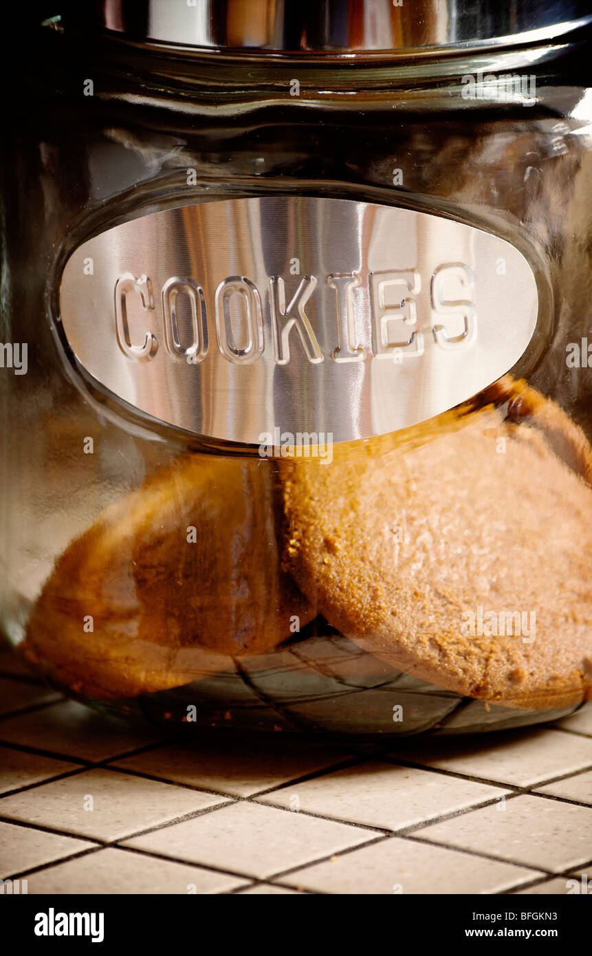 Close-up of glass cookie jar Banque D'Images