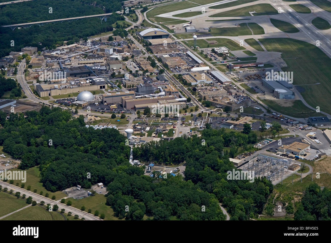 Vue aérienne au-dessus du National Aeronautics and Space Administration (NASA Glenn Research Center de Lewis Domaine Brook Park Cleveland Banque D'Images Vue aérienne au-dessus du National Aeronautics and Space Administration (NASA Glenn Research Center de Lewis Domaine Brook Park Cleveland Banque D'Images