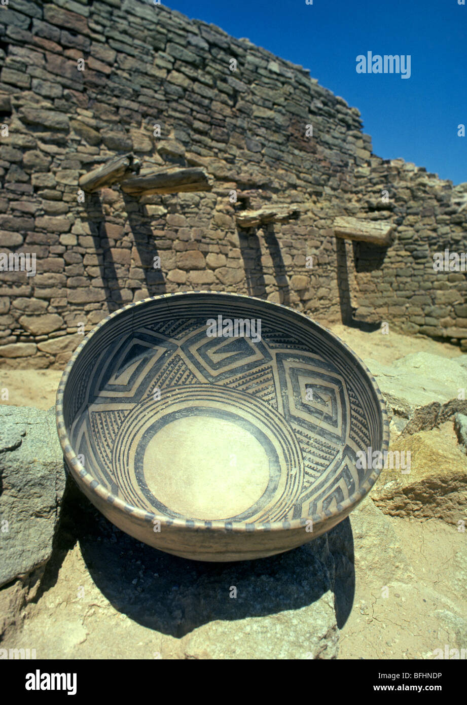 Mille ans de poteries Anasazi dans le bol 4 coins-salon du sud-ouest américain Banque D'Images