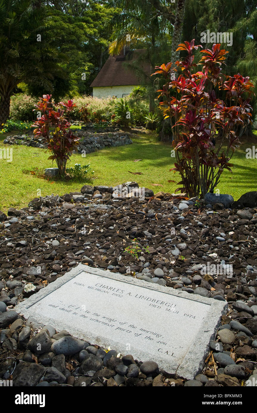 Charles A. Lindbergh's tombe à Kipahulu sur la côte, Hana Maui, Hawaii. Banque D'Images