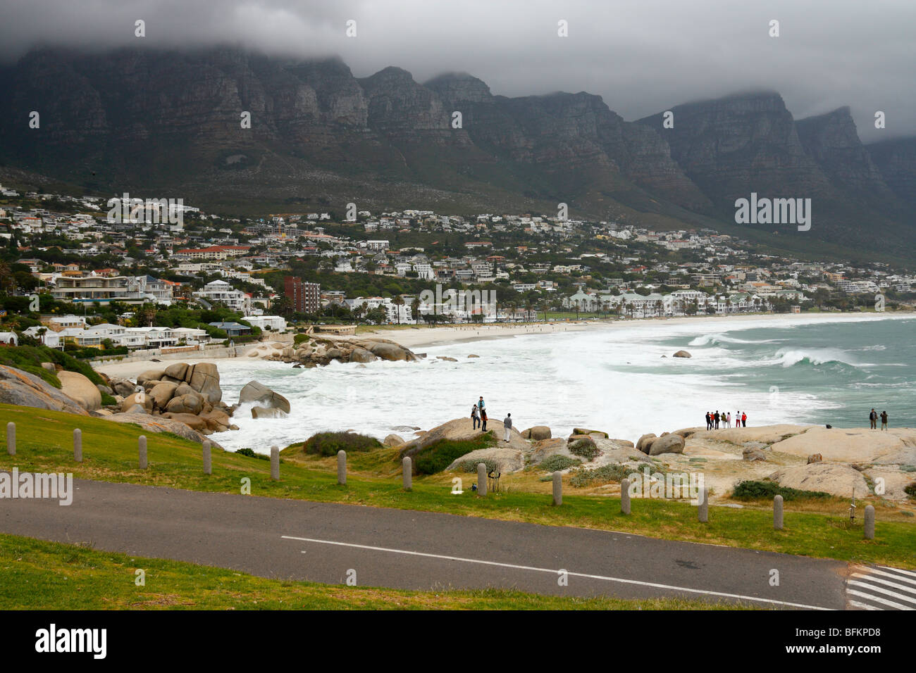 Vue de la côte de la mer de l'océan Atlantique à partir de la côte ouest du Cap, Cap Ouest, Afrique du Sud, Novembre 2009 Banque D'Images