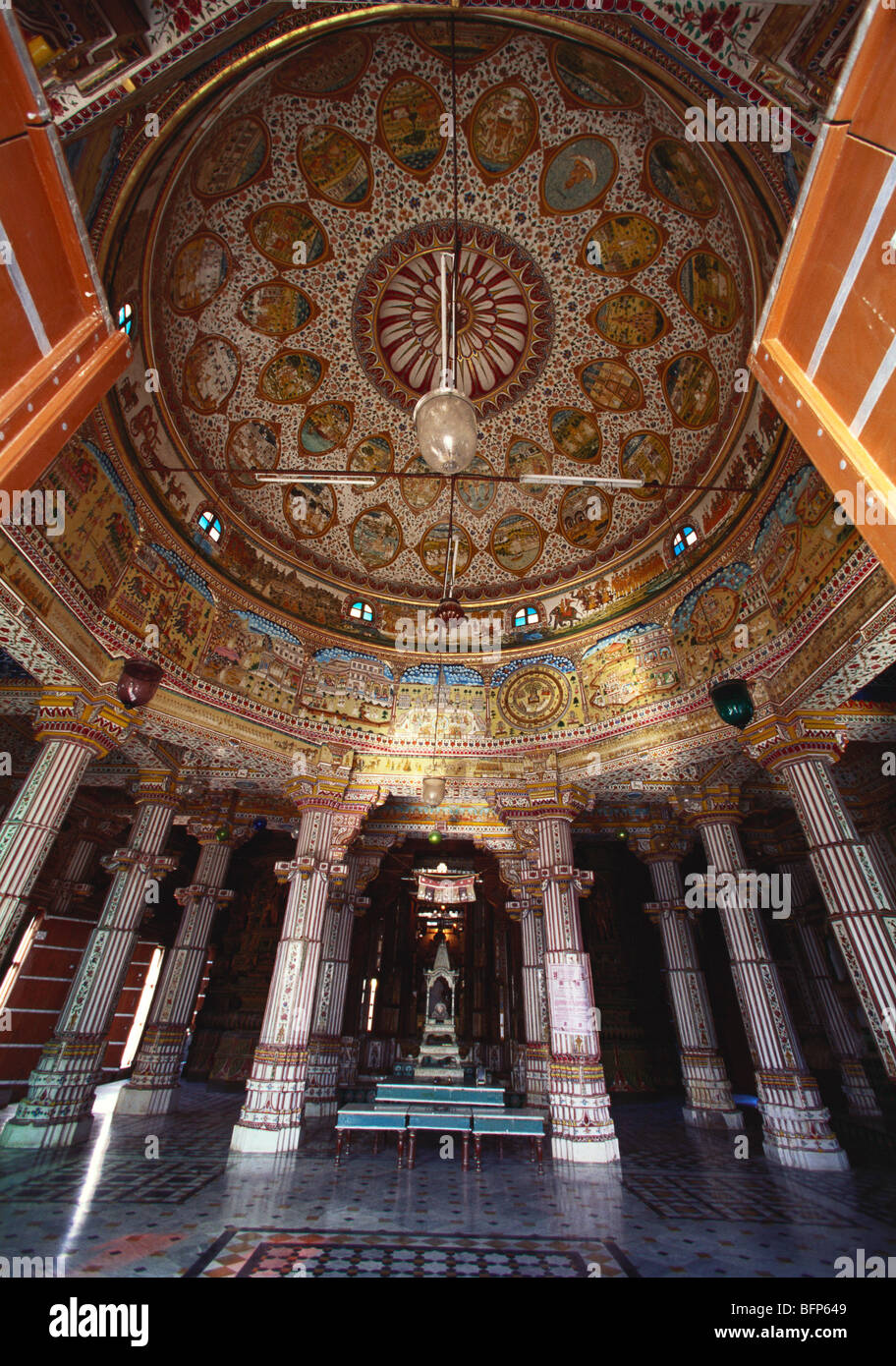 Plafond ; Temple Bhandasar Jain ; Temple Banda Shah Jain ; Bikaner ; Rajasthan ; Inde ; asie Banque D'Images