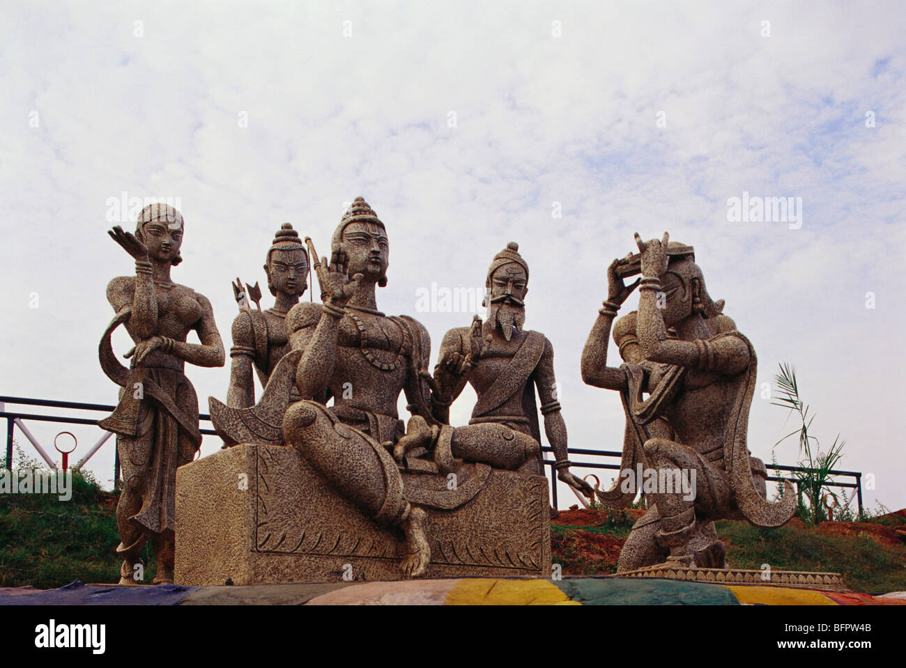 66434 : scène AAD Ramayana statues ; Albi ; l'Andhra Pradesh en Inde ; Banque D'Images