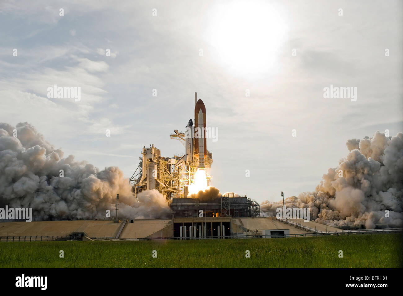 La navette spatiale Endeavour décollera du Centre spatial Kennedy. Banque D'Images