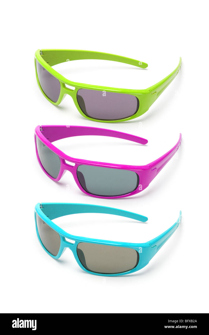 Lunettes de jouet multicolore sur fond blanc Banque D'Images