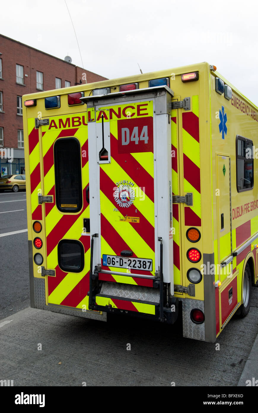 Ambulance Pompiers de Dublin Banque D'Images