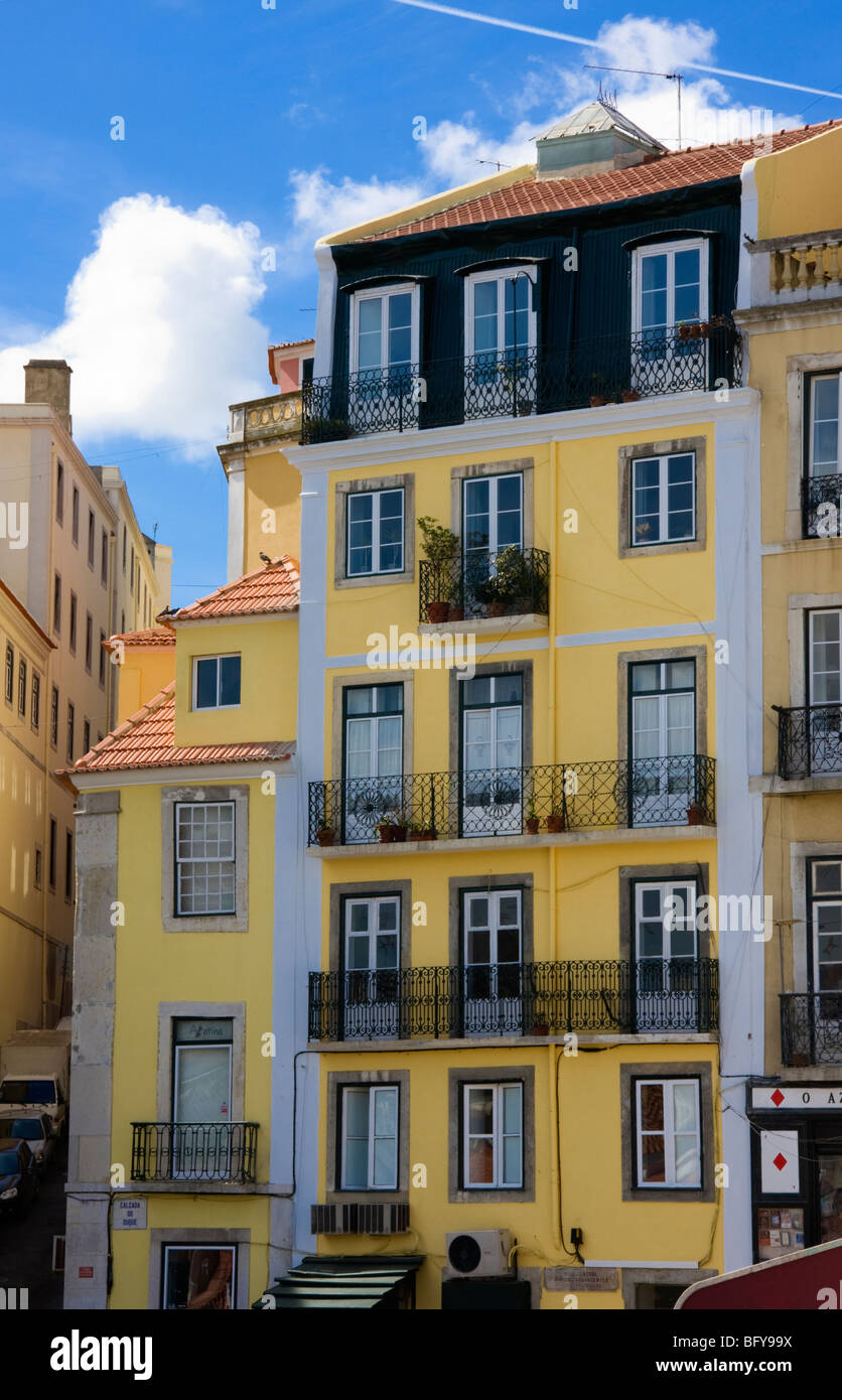 Calcada do Duque près de la Gare du Rossio (Estacio Central do Rossio), Lisbonne, Portugal, Pâques 2009 Banque D'Images