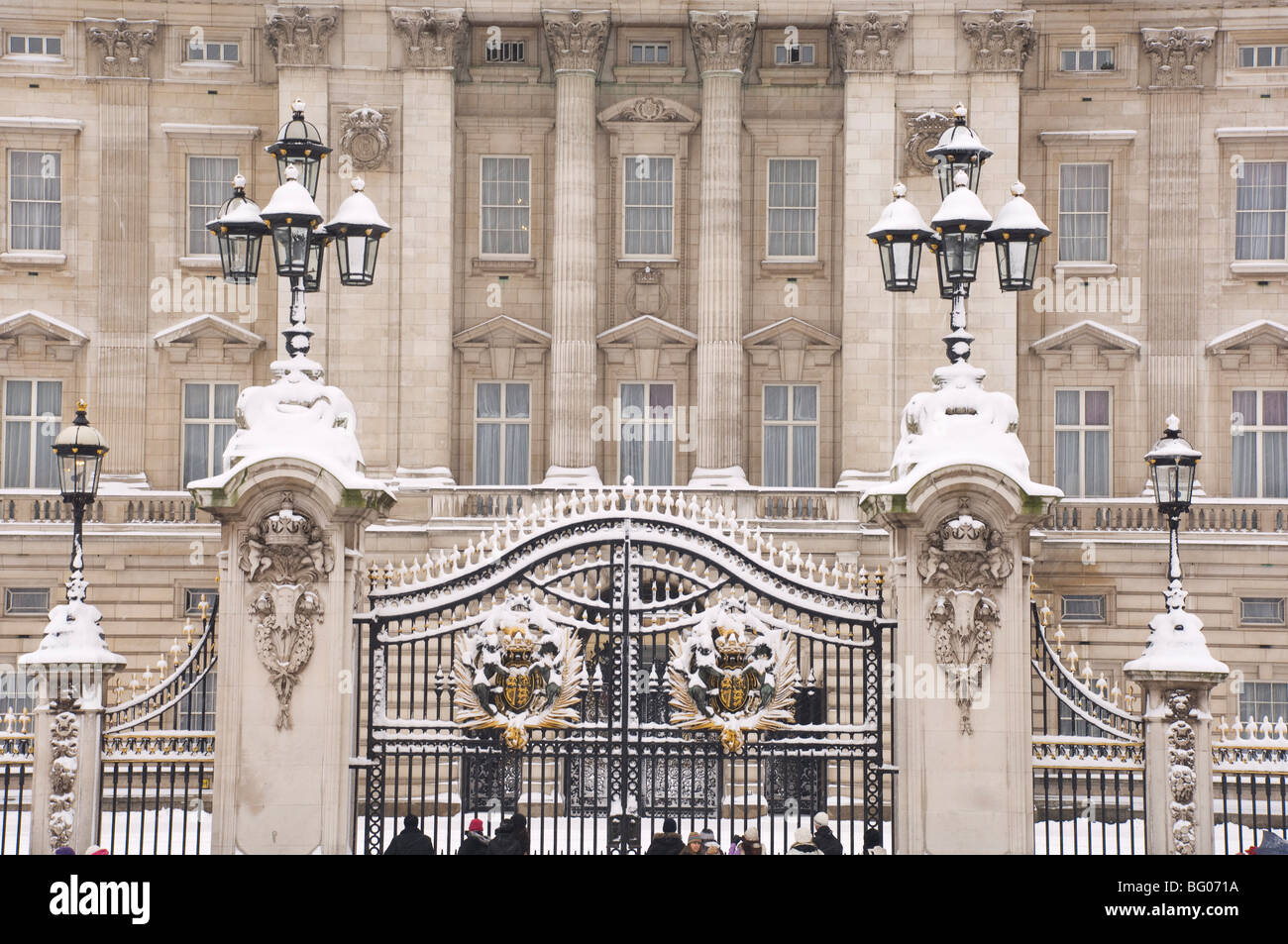 Le palais de Buckingham lors d'une tempête de neige, Londres, Angleterre, Royaume-Uni, Europe Banque D'Images