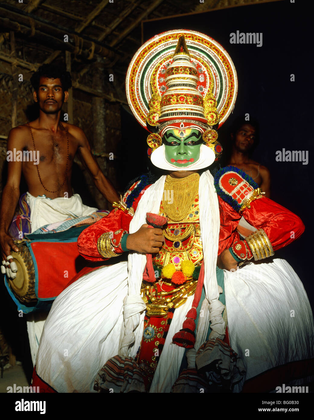 Kathakali, danse classique-drame du Kerala, Trivandrum, Kerala, Inde, Asie Banque D'Images