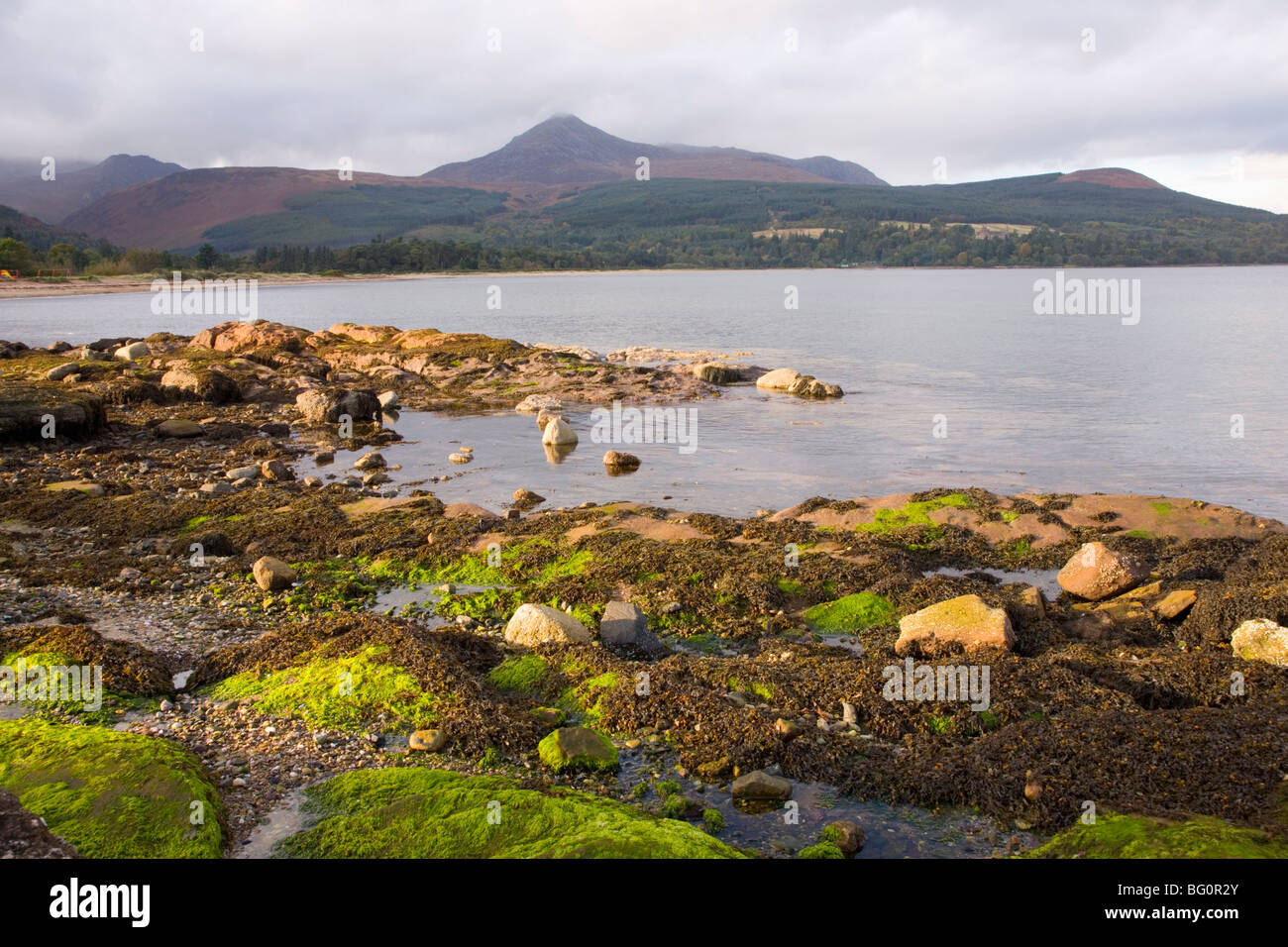 Vue sur la baie de Brodick à Goatfell, Brodick, Isle of Arran, North Ayrshire, Ecosse, Royaume-Uni, Europe Banque D'Images