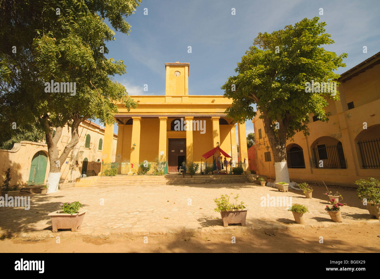 L'église, Saint Charles Barrome, l'île de Gorée, près de Dakar, Sénégal, Afrique de l'Ouest, l'Afrique Banque D'Images