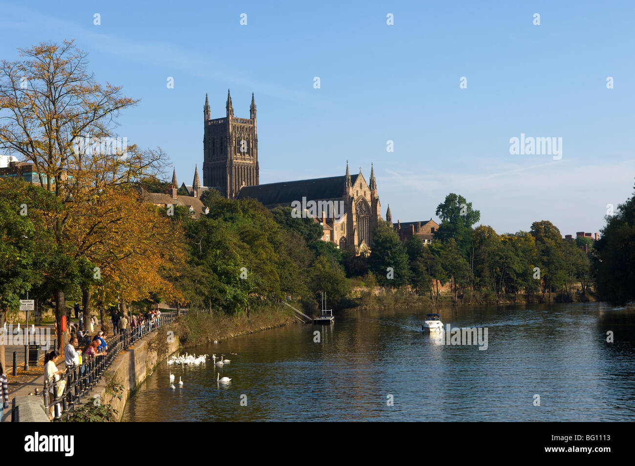 Quai sud, Worcester, Worcestershire, Angleterre, Royaume-Uni, Europe Banque D'Images