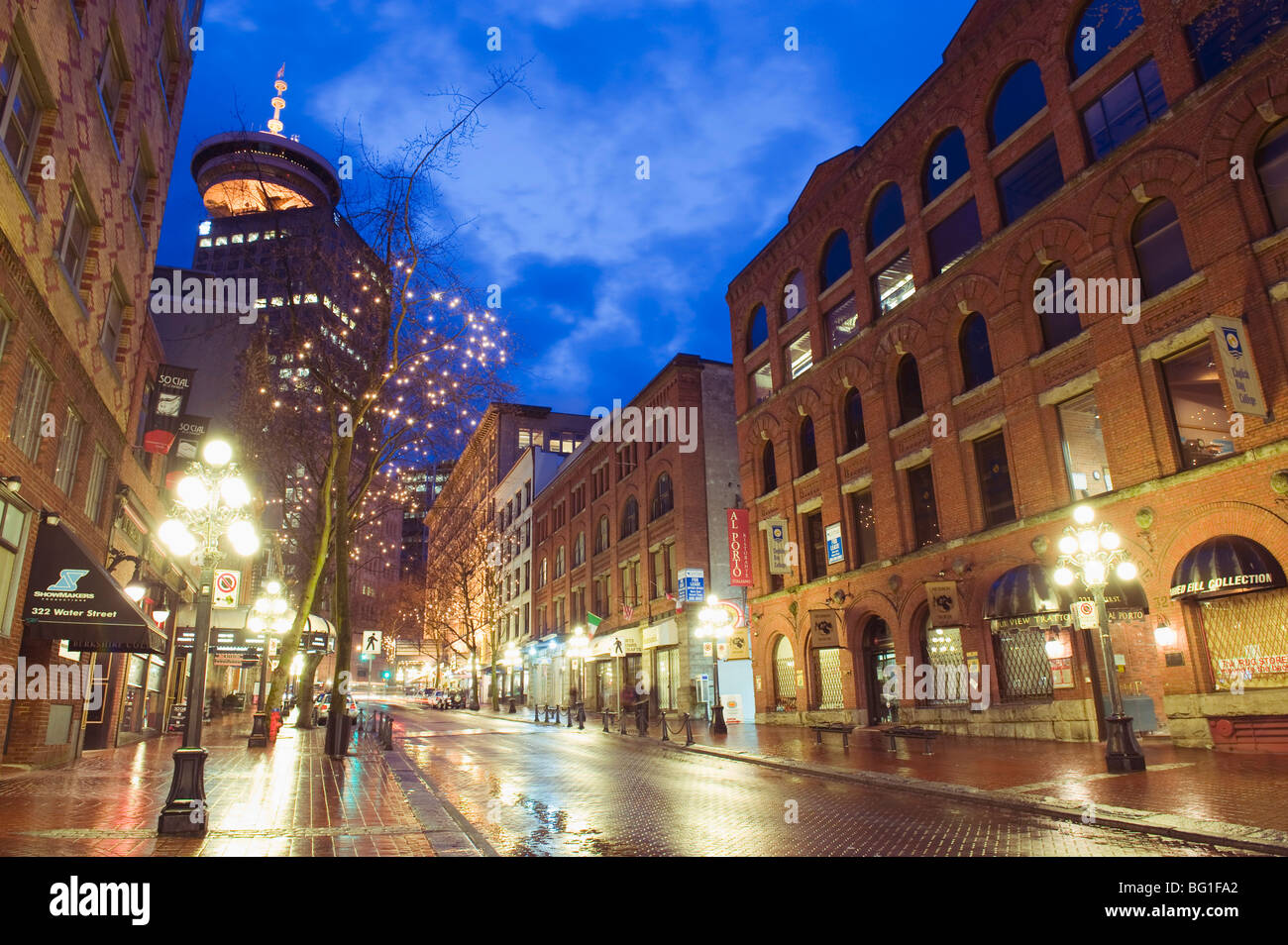 Rue de l'eau la nuit, Gastown, Vancouver, British Columbia, Canada, Amérique du Nord Banque D'Images