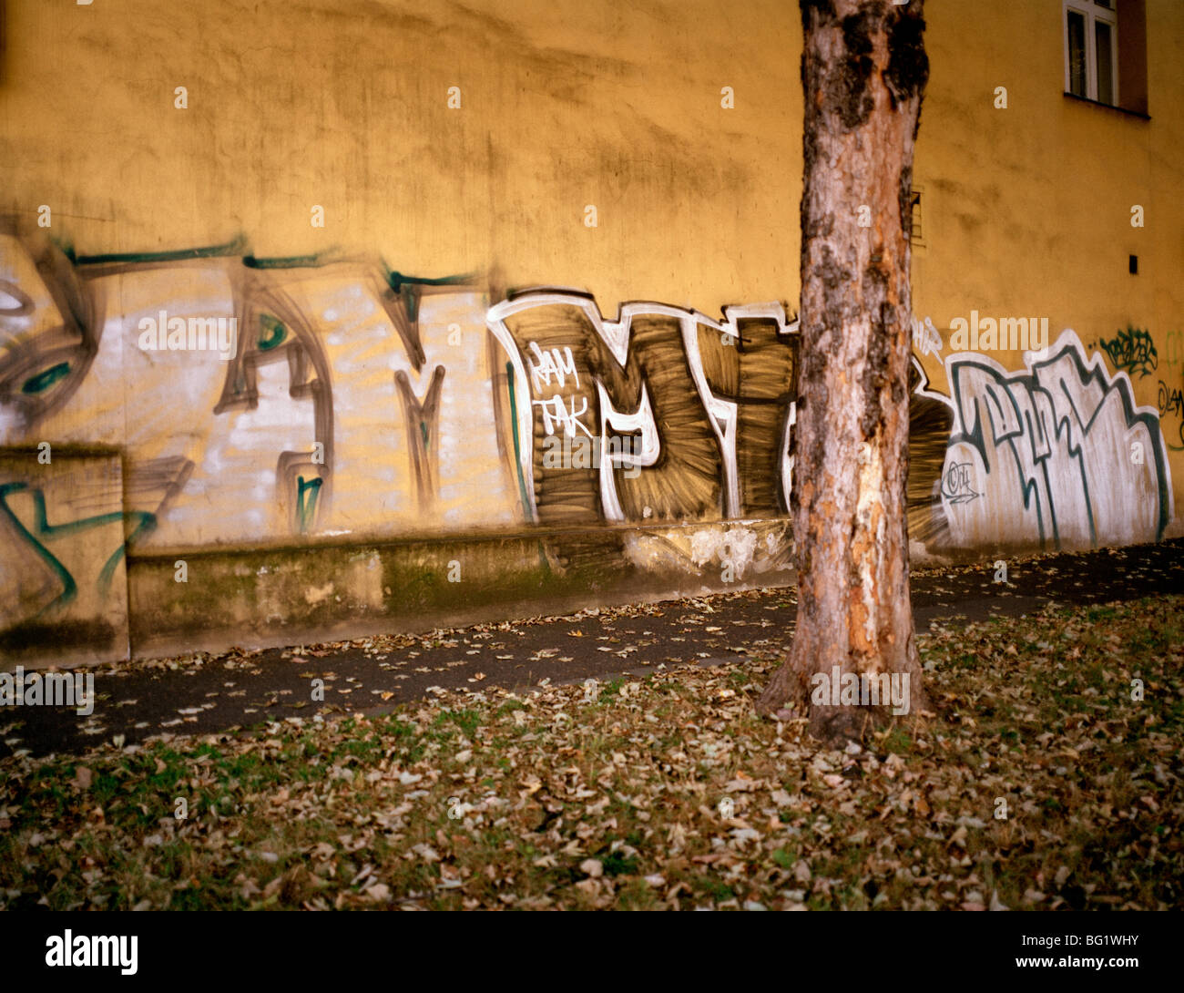 World Travel. Graffiti dans l'ancienne ville de Prague en République tchèque, en Europe de l'Est. Culture Histoire Voyageur Wanderlust Banque D'Images