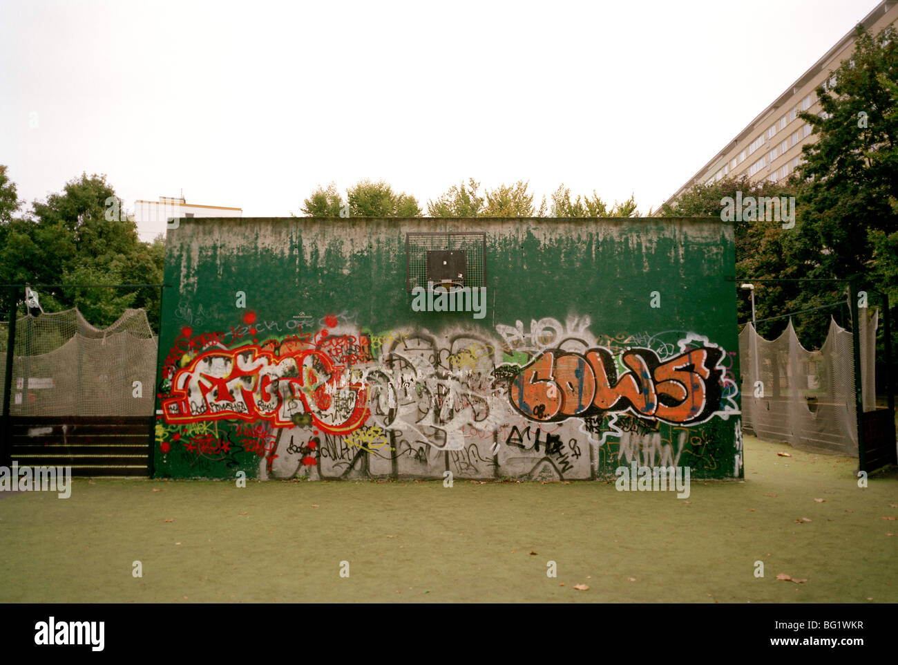 World Travel. En Graffiti dans la banlieue Prosek de la ville de Prague en République tchèque, en Europe de l'Est. Culture Histoire Voyageur Wanderlust Banque D'Images