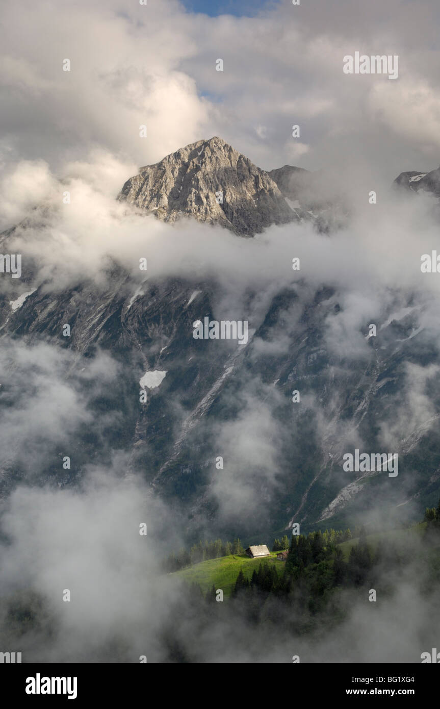 Hoher Goll vu de la montagne de Rossfeld Panoramastrasse, Berchtesgaden, Bavière, Allemagne Banque D'Images