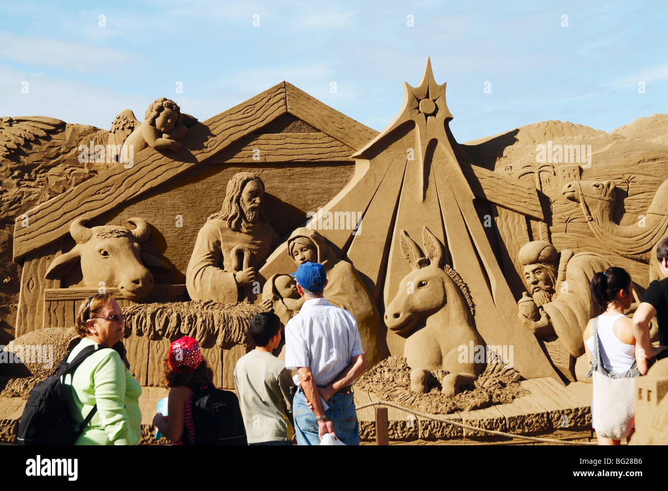 Crèche de sculptures de sable sur la plage de Las Canteras à Las Palmas de Gran Canaria Banque D'Images