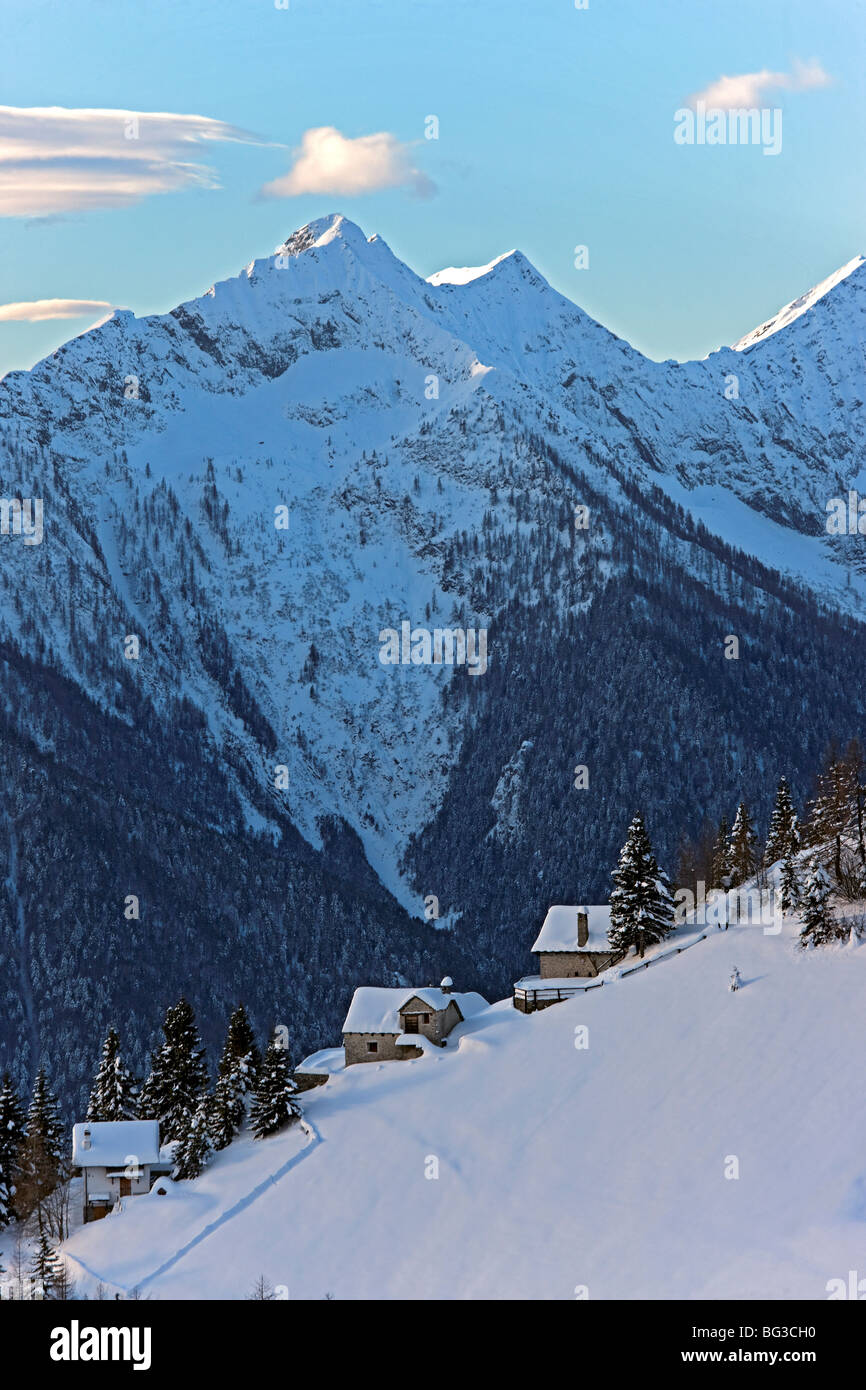 Alpes en hiver, région du Piémont, Italie, Europe Banque D'Images