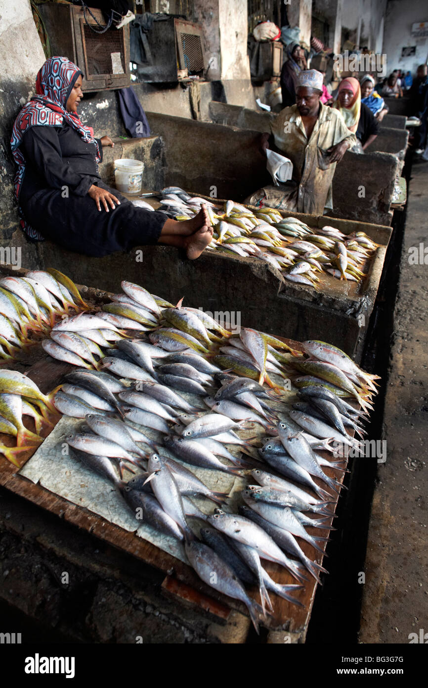Marché Darajani, Stone Town, Zanzibar, Tanzanie, Afrique orientale, Afrique du Sud Banque D'Images