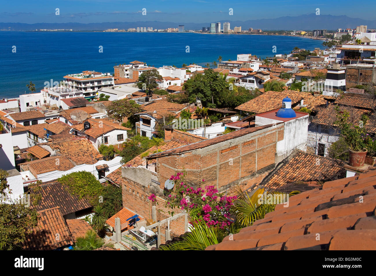 Toits, Puerto Vallarta, Jalisco, Mexique, Etat de l'Amérique du Nord Banque D'Images