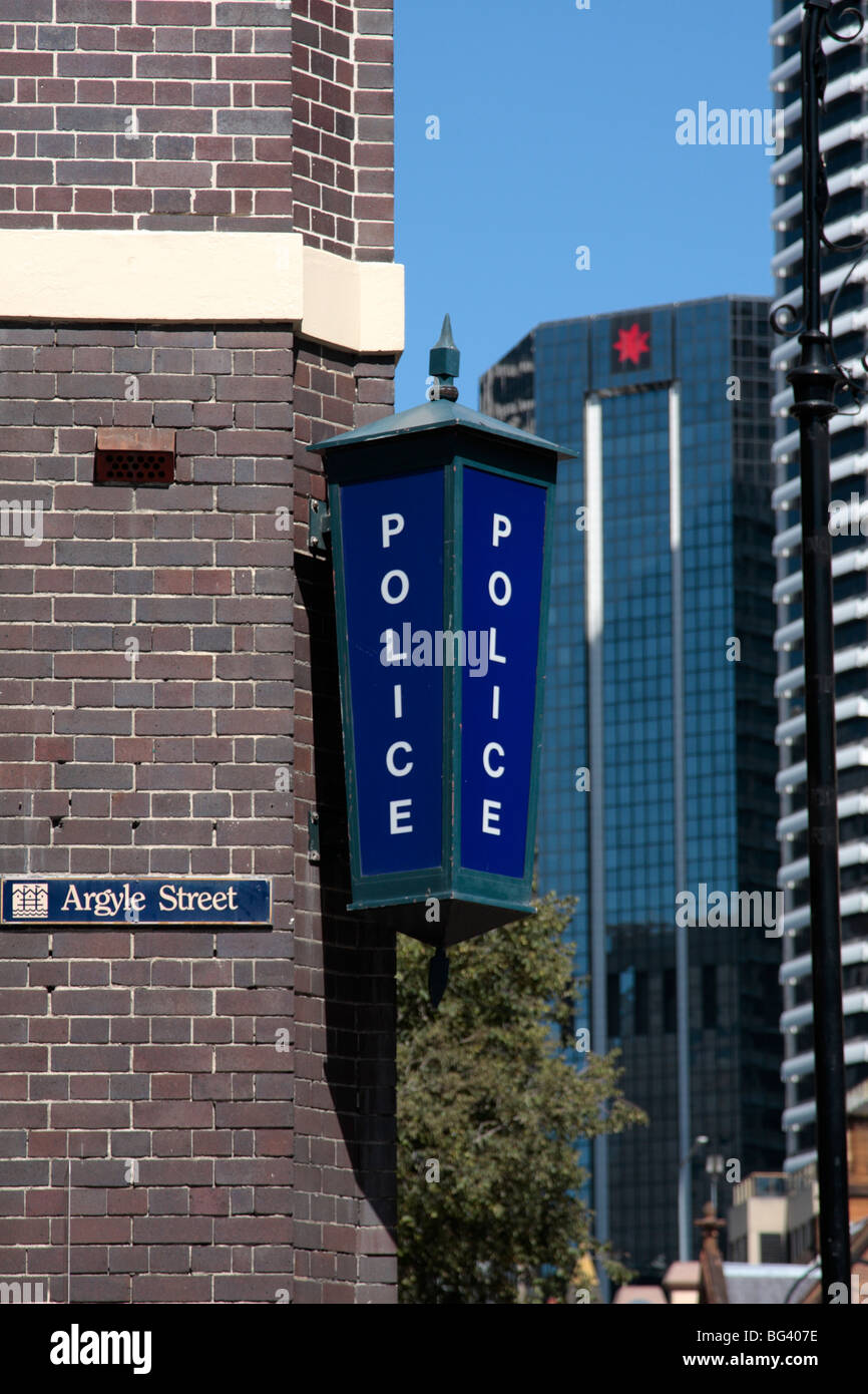 Station de police signe sur le coin de Argyle Street et George Street dans les rochers de Sydney New South Wales Australie Banque D'Images