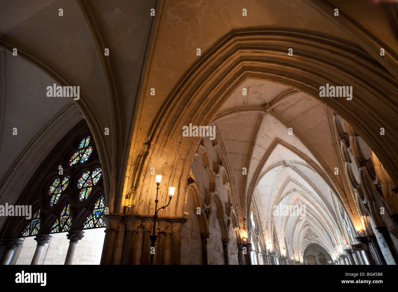 L'Angleterre, Londres, l'abbaye de Westminster, le Cloître Banque D'Images