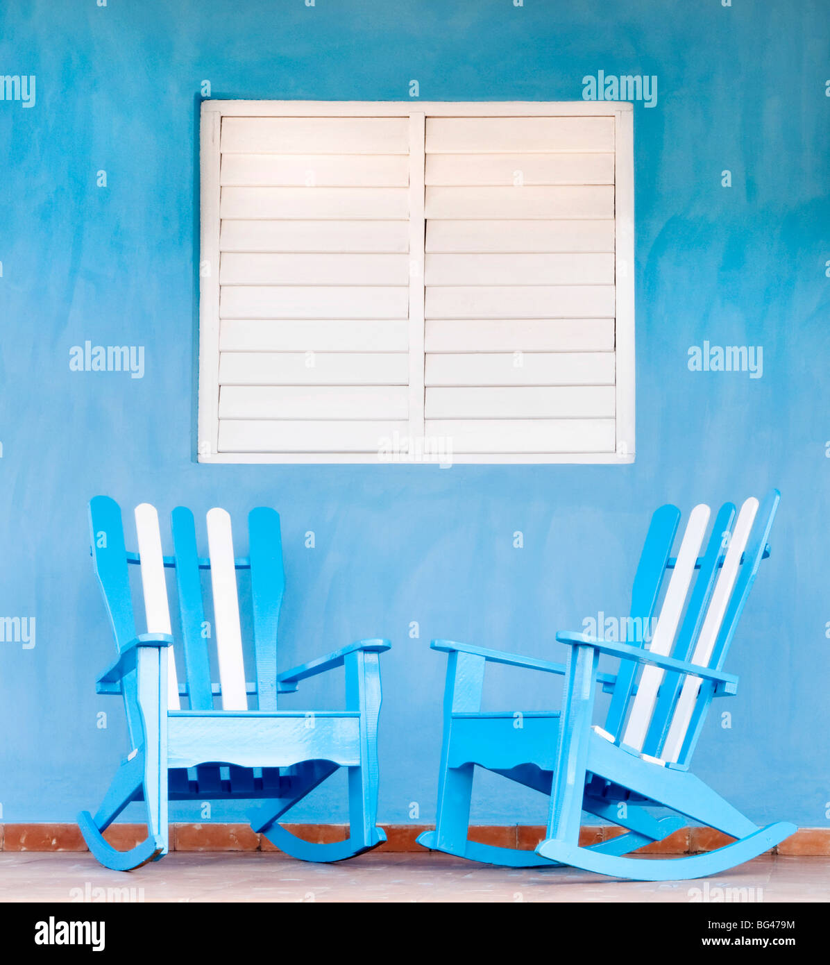Chaises berçantes traditionnels dans la région de Viñales, Cuba, Caraïbes Banque D'Images