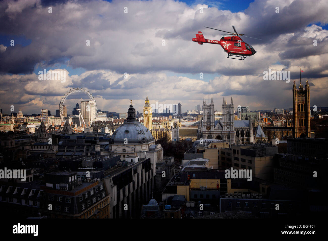 London air ambulance sur Westminster, Londres, Angleterre, Royaume-Uni, Europe Banque D'Images