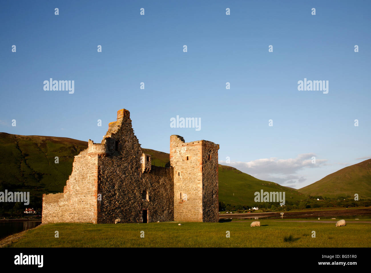 Le Château de Lochranza, l'île d'Arran, Ecosse, Juin 2009 Banque D'Images