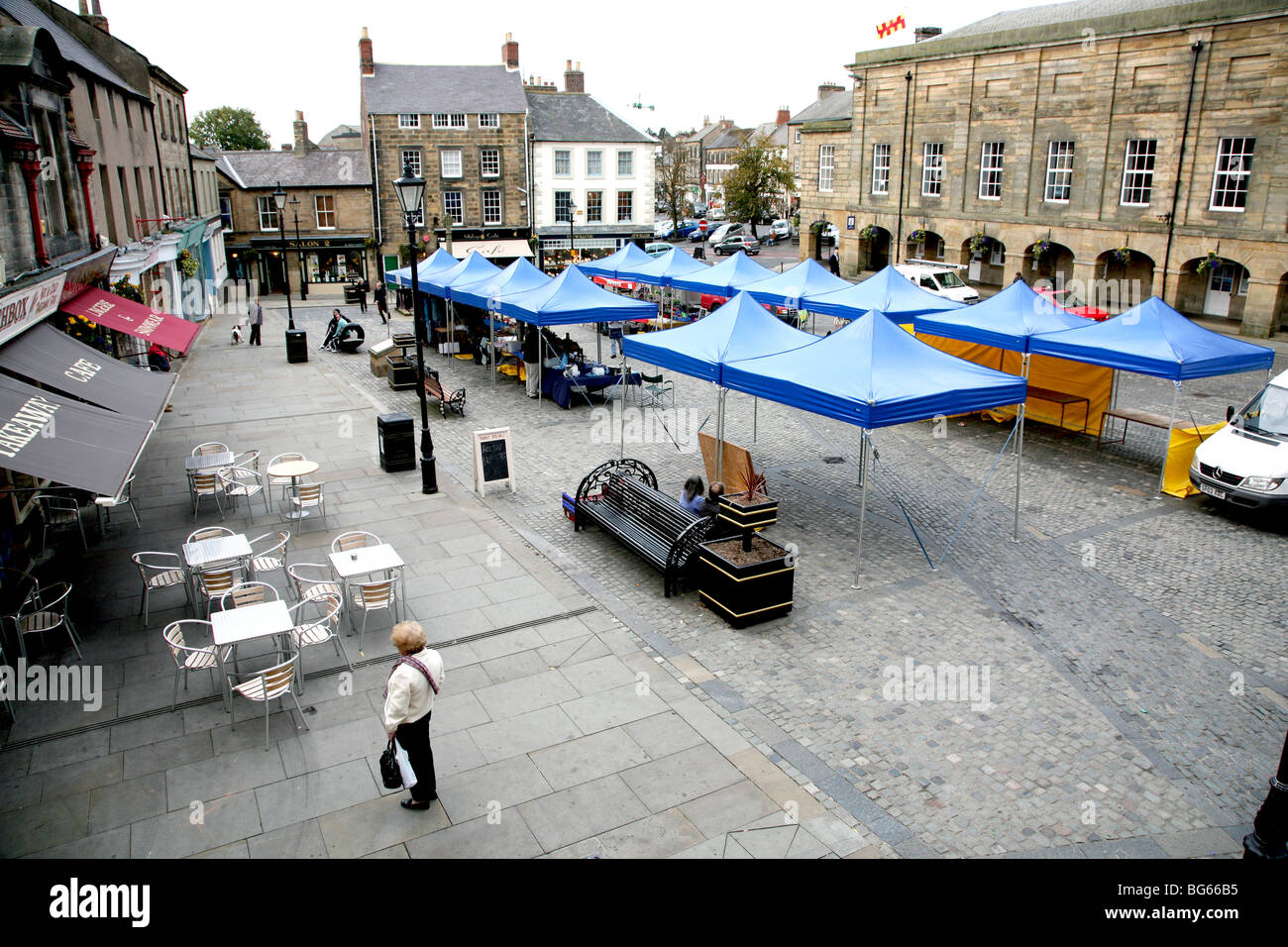 Place du marché, Alnwick, Northumberland, Angleterre Banque D'Images