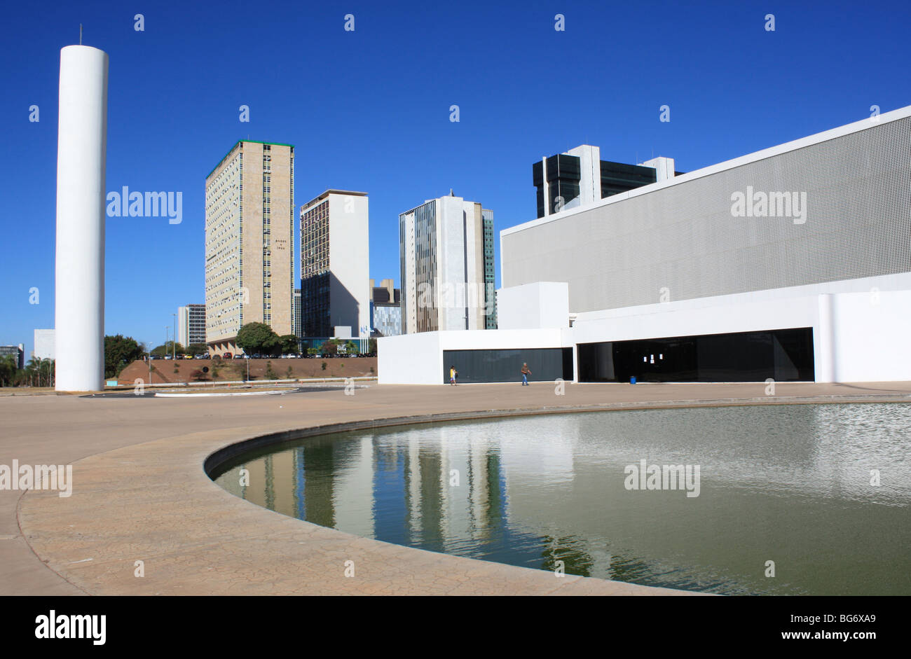 La bibliothèque nationale de l'architecte Oscar Niemeyer à Brasilia Banque D'Images