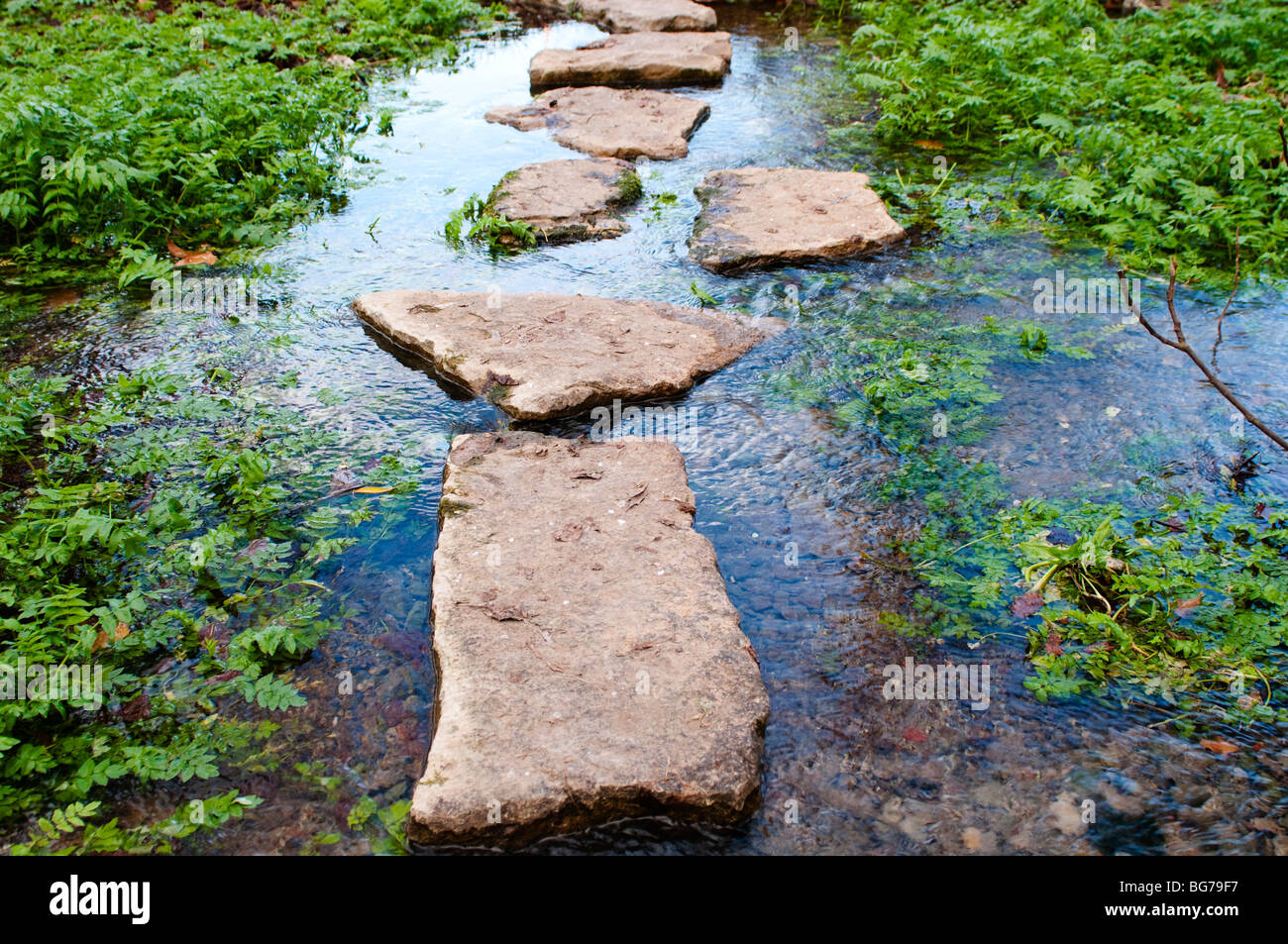Stepping Stones, Brissac, Hérault, sud de la France Banque D'Images