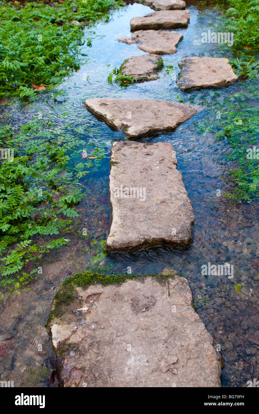 Stepping Stones, Brissac, Hérault, sud de la France Banque D'Images