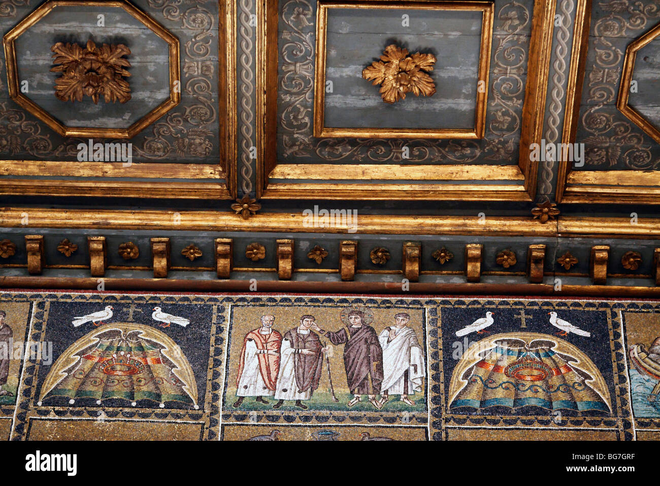Mosaïque de la Basilique de Sant Apollinare Nuovo, UNESCO World Heritage site, Ravenne, Émilie-Romagne, Italie Banque D'Images