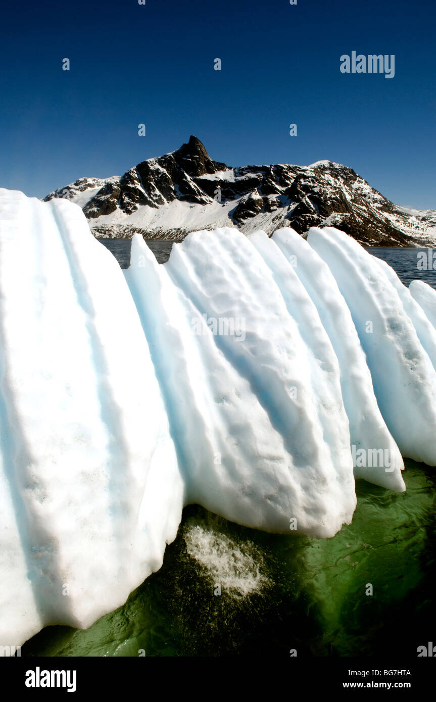 La fonte des glaciers dans la mer près de Nuuk Banque D'Images