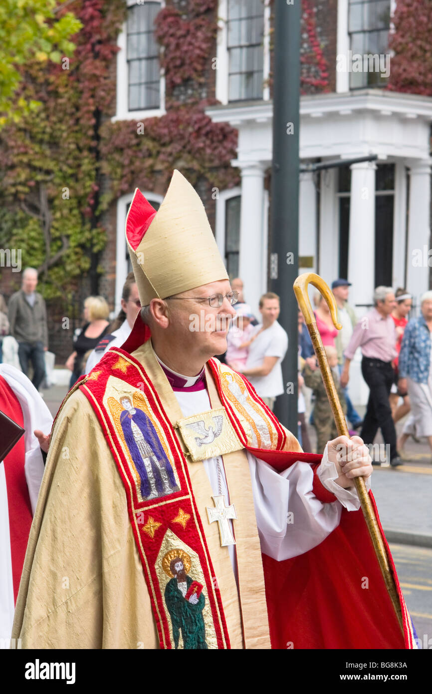 Inauguration de la 10e évêque de St Albans la rt le pasteur Alan Smith Banque D'Images