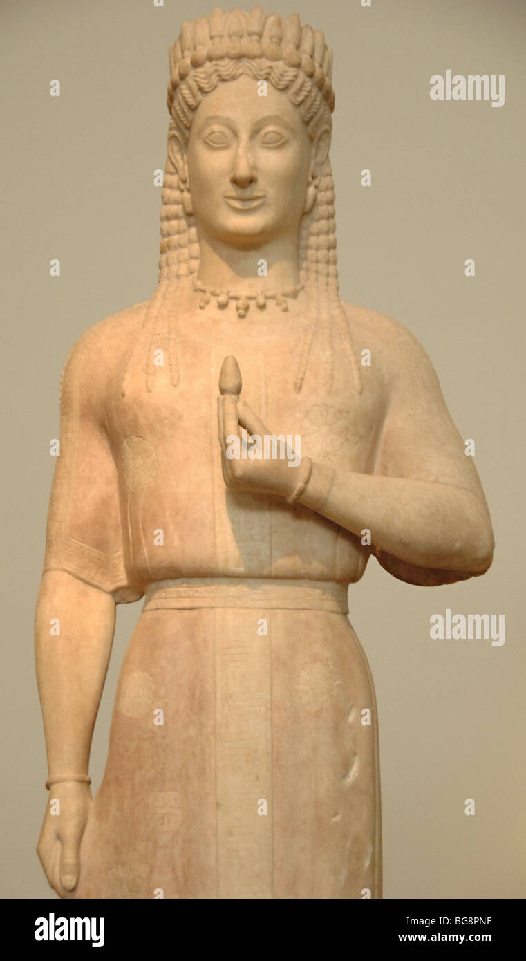 Kore sculpture greece Banque de photographies et d’images à haute